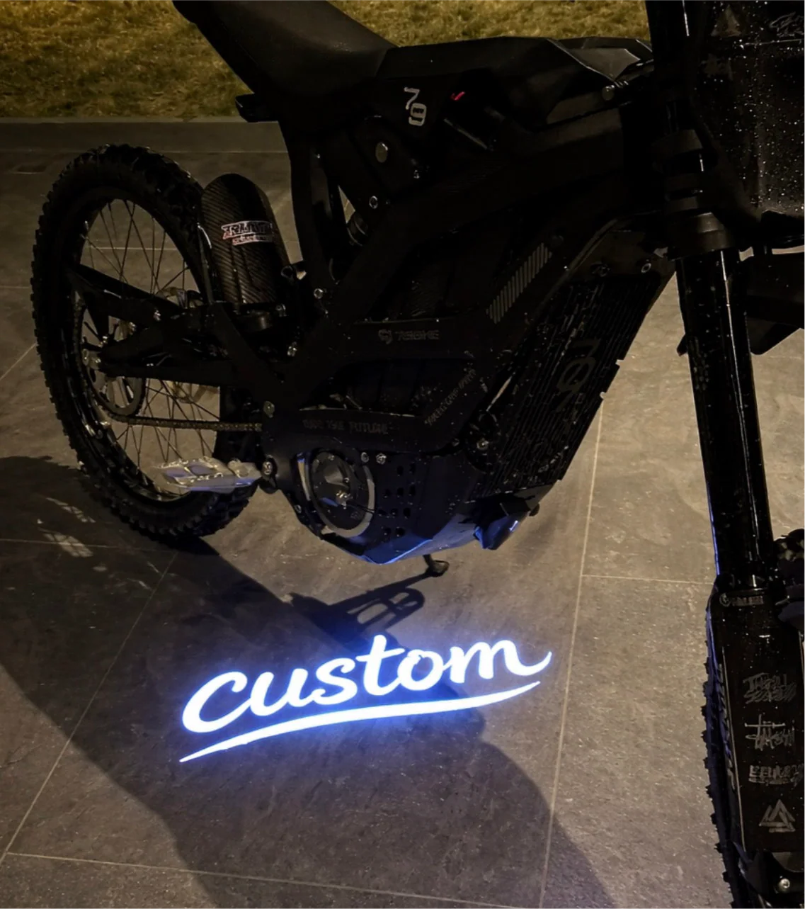 Surlights | custom logo