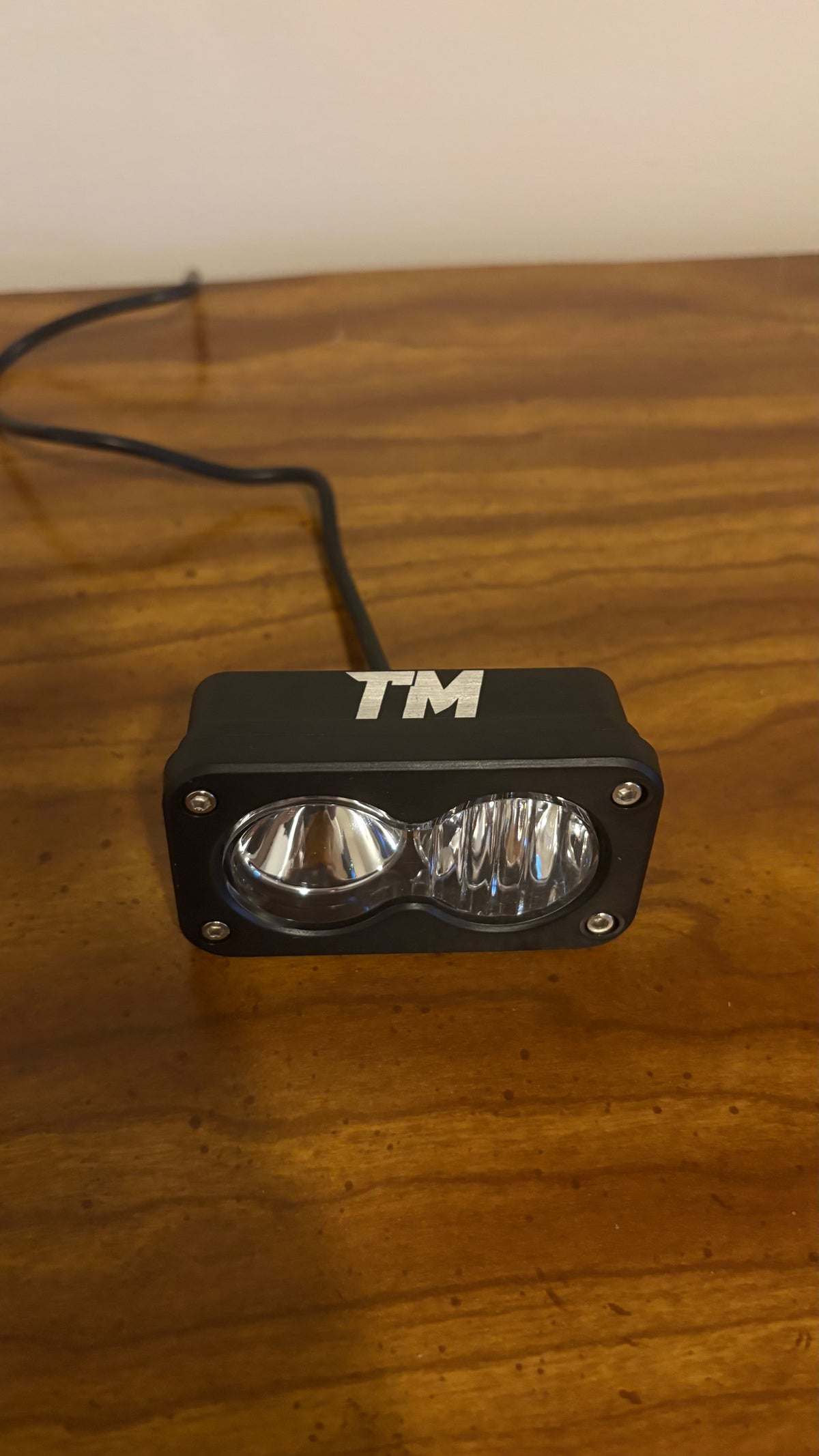 Universal Battery Powered Baja Light